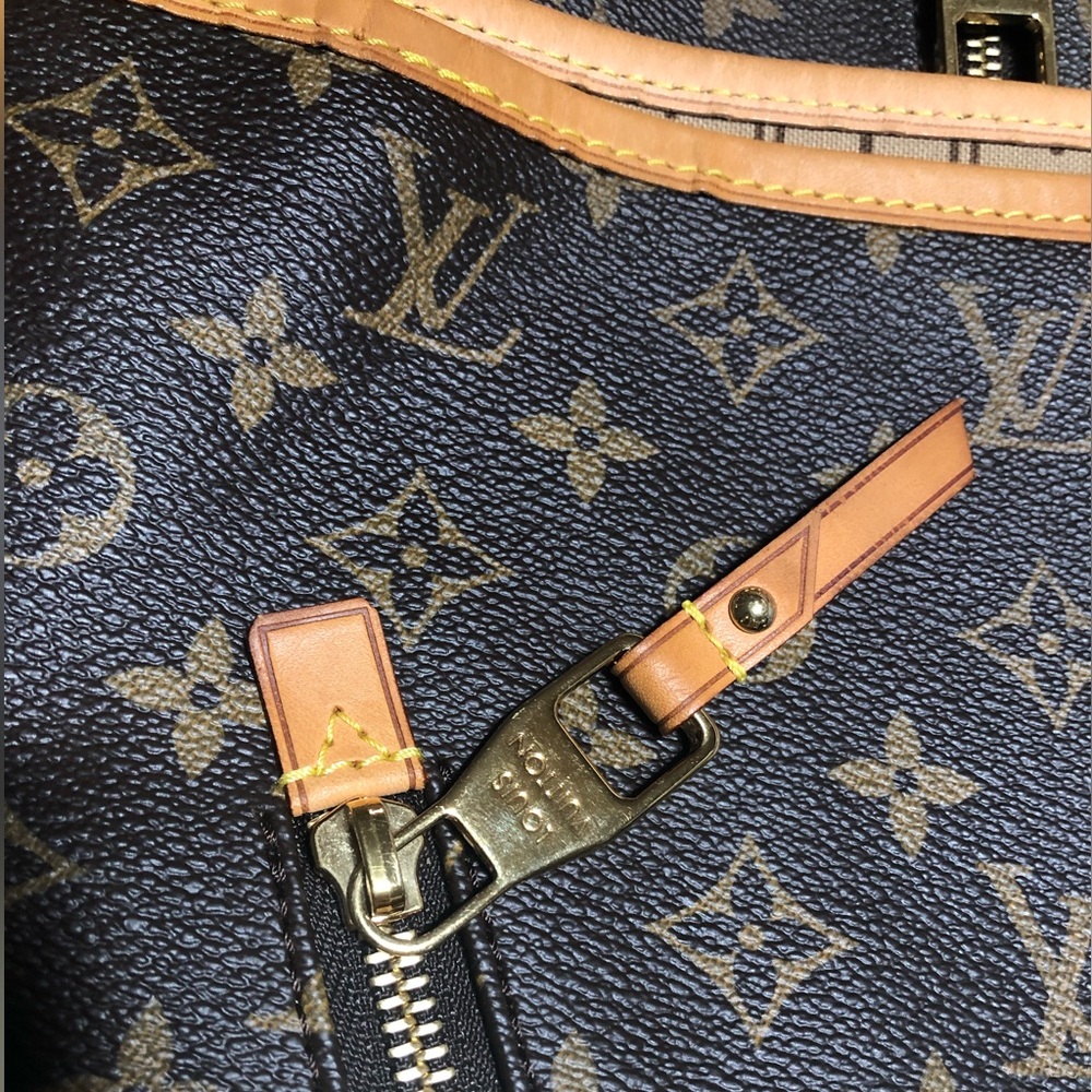 π RARE π DISCONTINUED DELIGHTFUL GM LOUIS VUITTON HUGE HOBO W/ RECEIPT TAGS - Picture 10 of 13